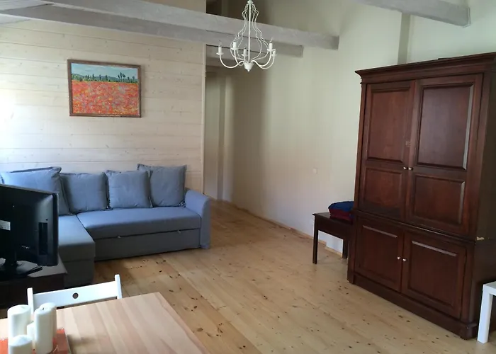 Igo Apartment Townhall